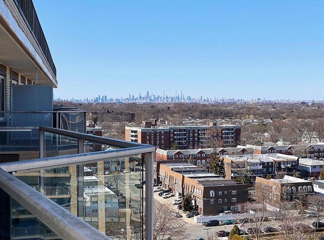 18-15 215 Street PH F, Bayside, NY 11360