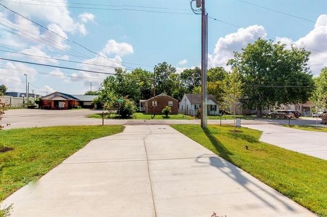 413 Eastboro Dr, Nashville, TN 37209