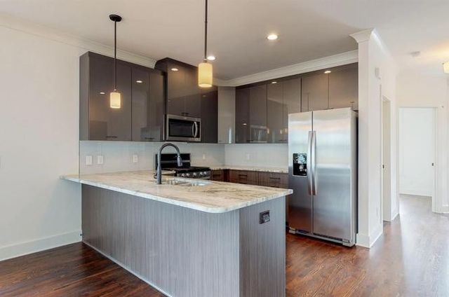 413 Eastboro Dr, Nashville, TN 37209