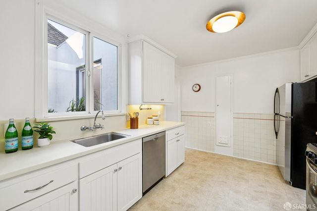 1846 20th Avenue, San Francisco, CA 94122