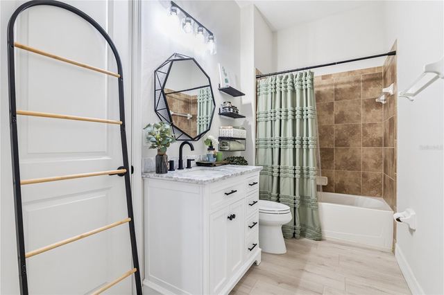 32628 VIEW HAVEN LANE, Sorrento, FL 32776