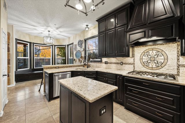 7410 Arborside Drive, Rowlett, TX 75089