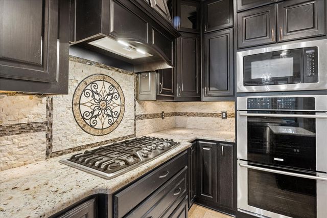 7410 Arborside Drive, Rowlett, TX 75089