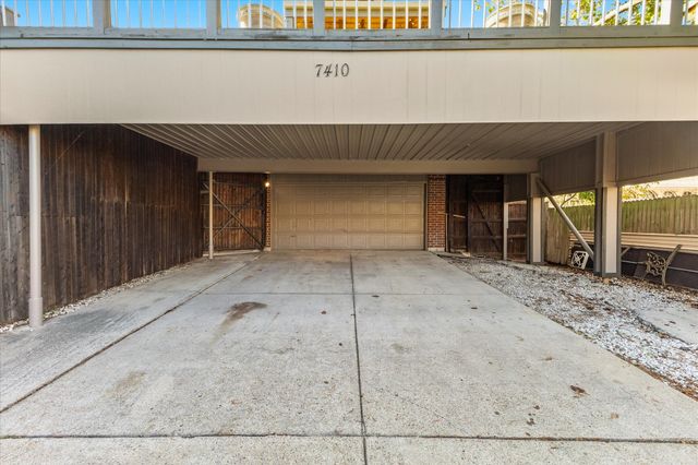 7410 Arborside Drive, Rowlett, TX 75089