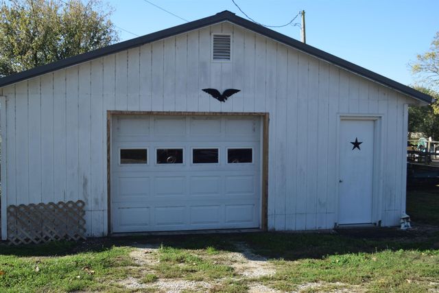 517 Stephens Street, Shoals, IN 47581