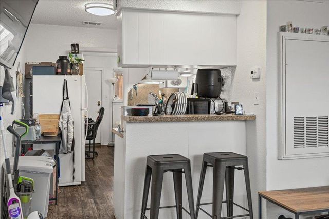 2808 Whitis Ave C304, Austin, TX 78705