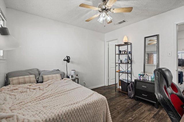 2808 Whitis Ave C304, Austin, TX 78705