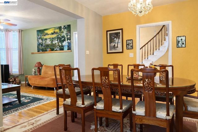 663 25TH Street, Oakland, CA 94612