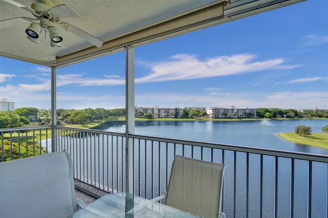 2900 N Course Drive 602, Pompano Beach, FL 33069