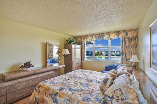 2900 N Course Drive 602, Pompano Beach, FL 33069