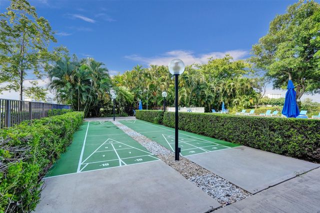 2900 N Course Drive 602, Pompano Beach, FL 33069