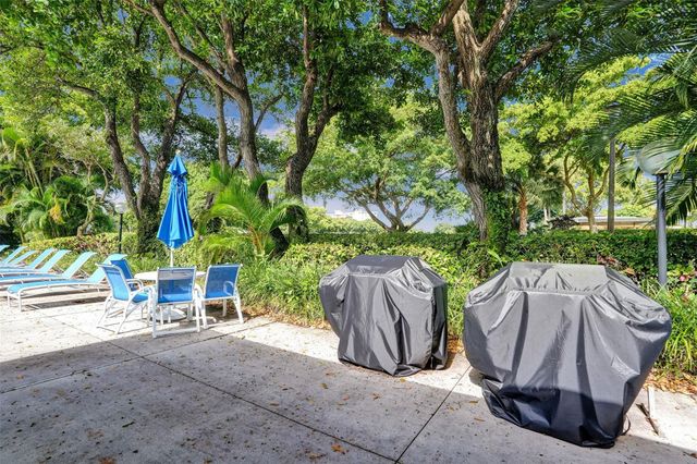 2900 N Course Drive 602, Pompano Beach, FL 33069