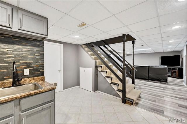 2350 Gateroyal Drive, St Louis, MO 63131