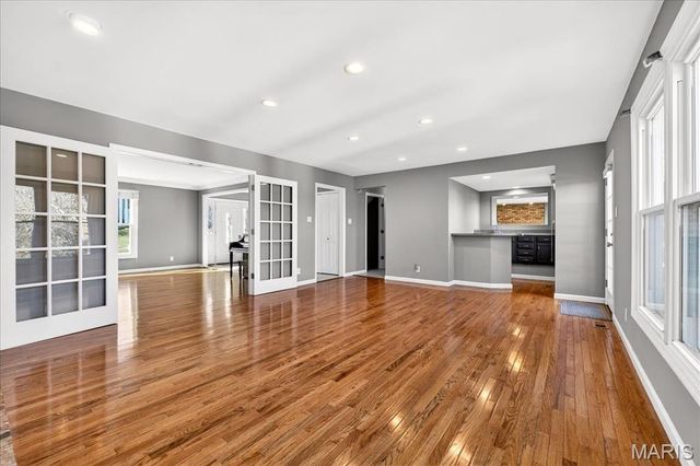 2350 Gateroyal Drive, St Louis, MO 63131