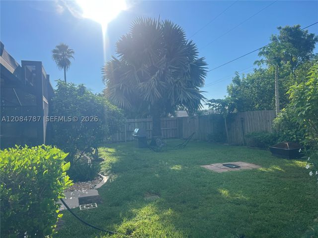 522 SE 34 TERRACE, Cape Coral, FL 33904