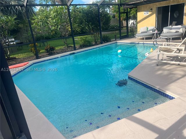 522 SE 34 TERRACE, Cape Coral, FL 33904