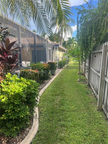 522 SE 34 TERRACE, Cape Coral, FL 33904