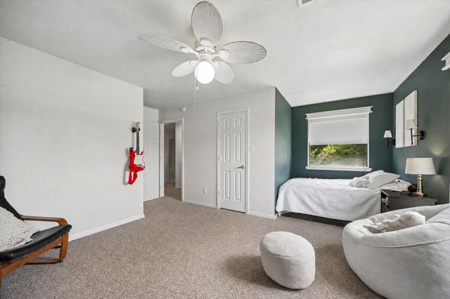2020 Pecan Lake Drive, Richmond, TX 77406