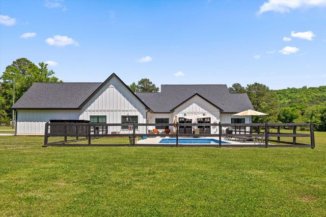 252 Mill Lane, Ringgold, GA 30736