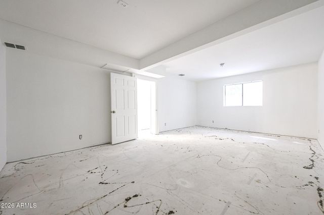 4021 E AMBERWOOD Drive, Phoenix, AZ 85048