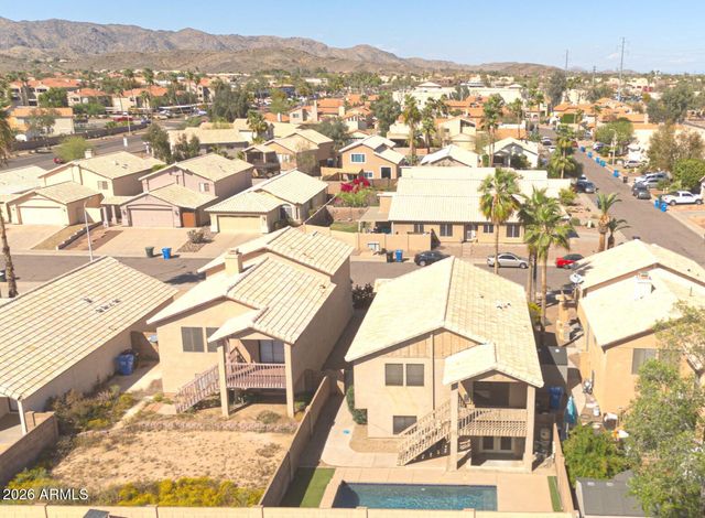 4021 E AMBERWOOD Drive, Phoenix, AZ 85048