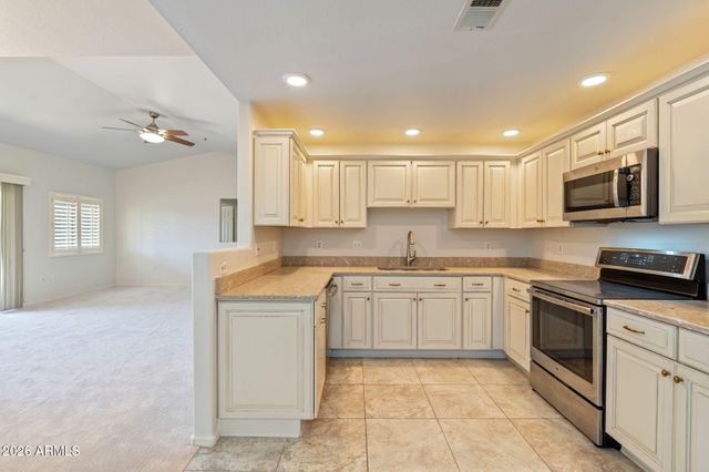 9455 E RAINTREE Drive 2006, Scottsdale, AZ 85260