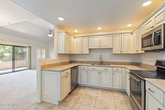 9455 E RAINTREE Drive 2006, Scottsdale, AZ 85260