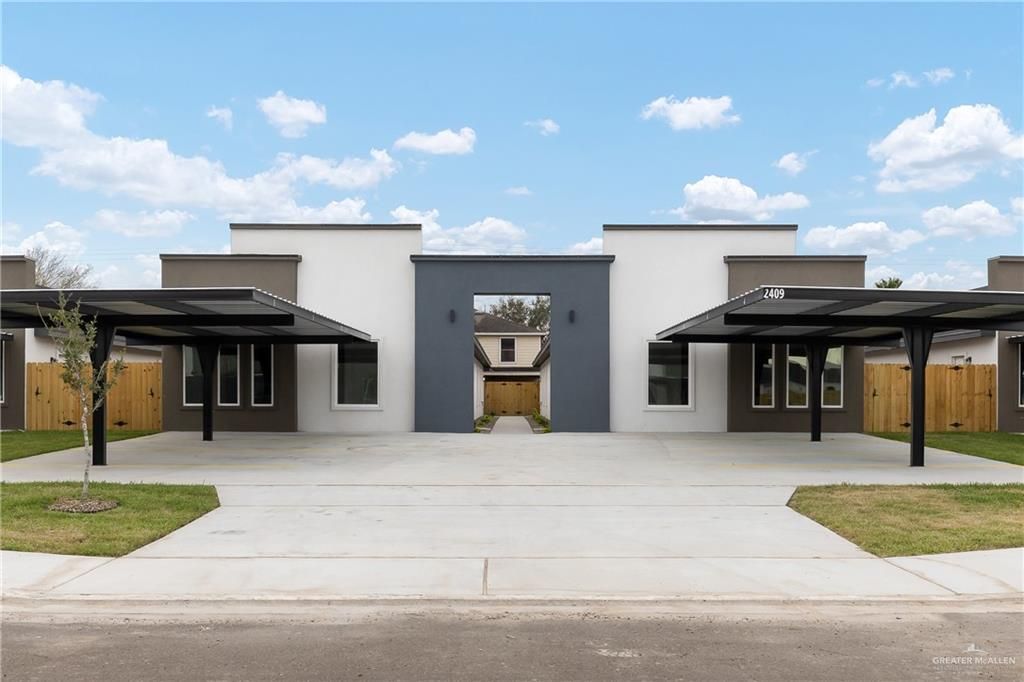 2413 S Hillside Avenue 1, Edinburg, TX 78542