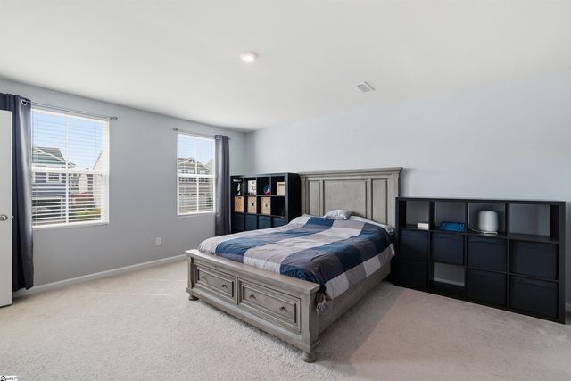 841 Speakeasy Lane, Inman, SC 29349
