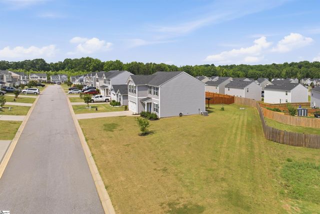 841 Speakeasy Lane, Inman, SC 29349