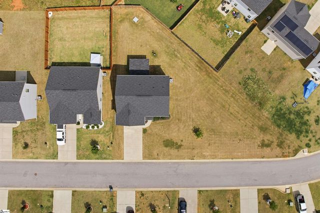 841 Speakeasy Lane, Inman, SC 29349