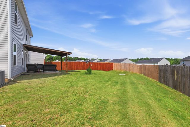 841 Speakeasy Lane, Inman, SC 29349