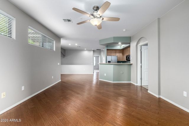 705 W QUEEN CREEK Road 2114, Chandler, AZ 85248