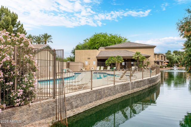 705 W QUEEN CREEK Road 2114, Chandler, AZ 85248