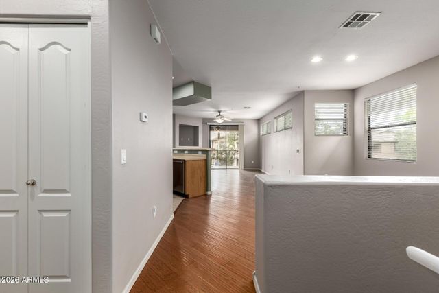 705 W QUEEN CREEK Road 2114, Chandler, AZ 85248