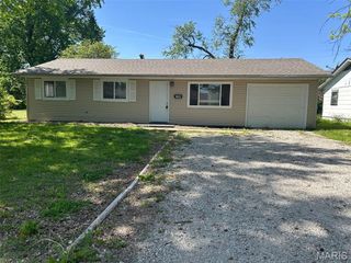 1162 Smith Street, Cahokia, IL 62206