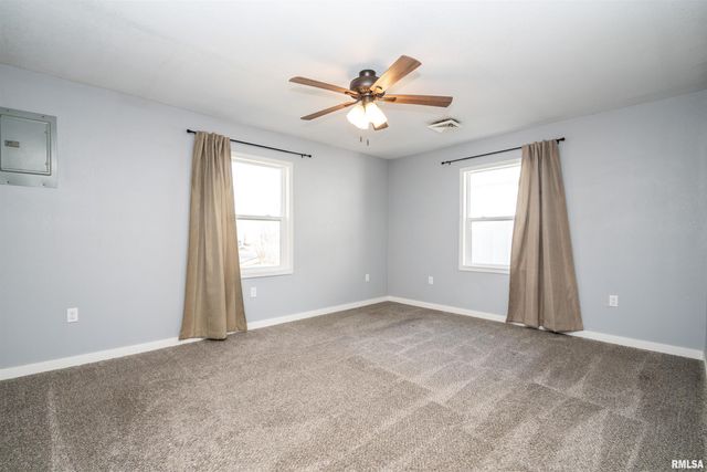 12730 CARTER Road, Pekin, IL 61554