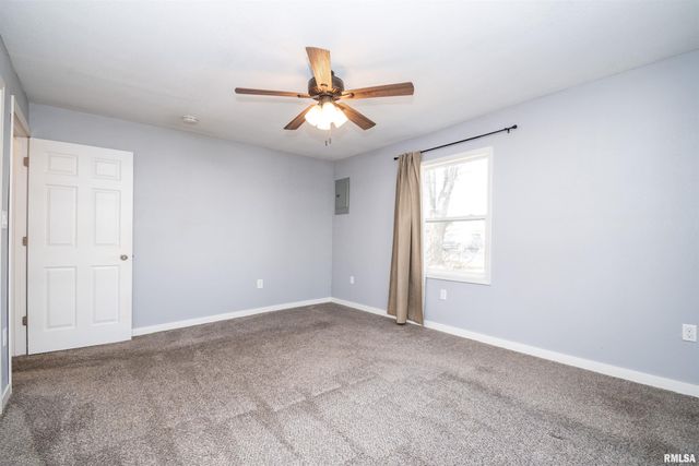 12730 CARTER Road, Pekin, IL 61554