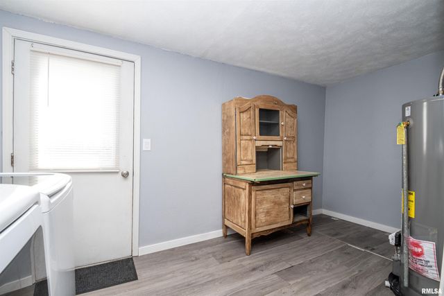 12730 CARTER Road, Pekin, IL 61554