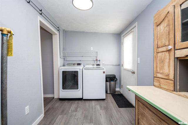 12730 CARTER Road, Pekin, IL 61554