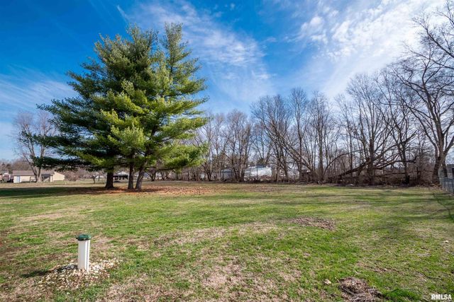 12730 CARTER Road, Pekin, IL 61554