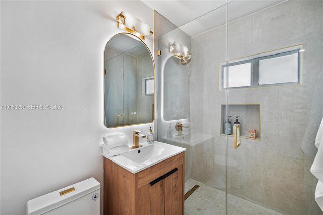 12325 NE 11th Place, North Miami, FL 33161