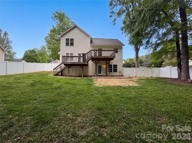 319 Beacon Hills Drive, Gastonia, NC 28056