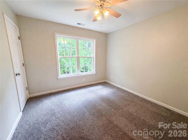 319 Beacon Hills Drive, Gastonia, NC 28056