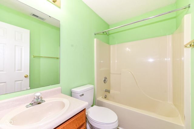 13307 Westwood Lane, Fishers, IN 46038
