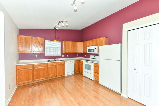 13307 Westwood Lane, Fishers, IN 46038