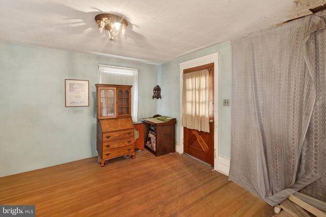2583 RADCLIFFE RD, Broomall, PA 19008
