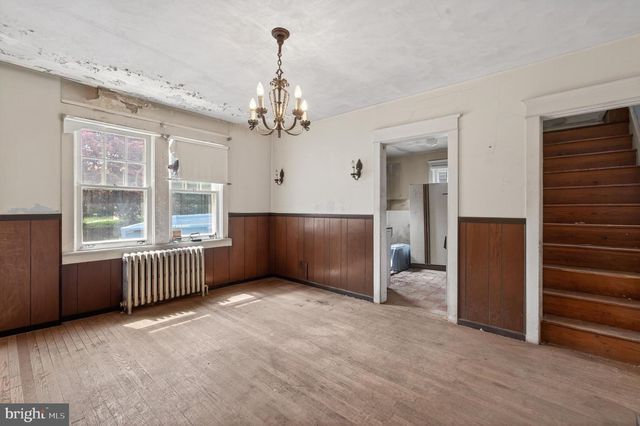 2583 RADCLIFFE RD, Broomall, PA 19008