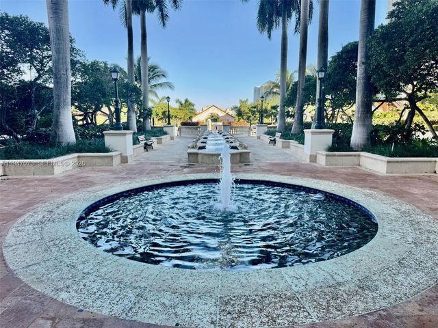 2000 Island Blvd 1801, Aventura, FL 33160