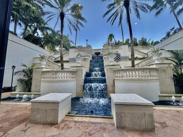 2000 Island Blvd 1801, Aventura, FL 33160